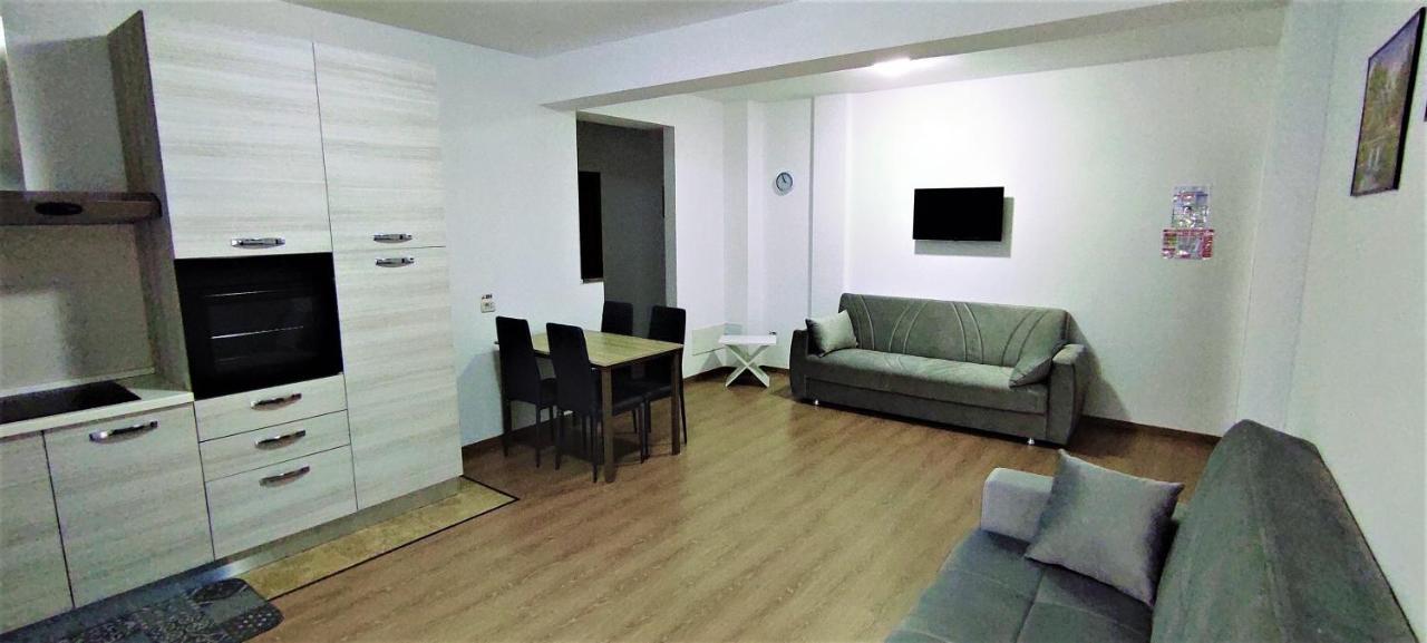 Apartment Edo's *